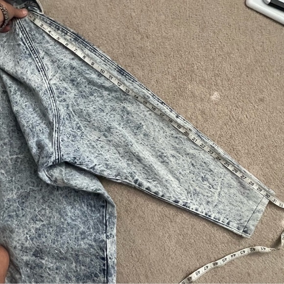 Vintage 1990s Sundance Stone Acid Wash Oversized Denim Duster Jacket - Picture 12 of 14